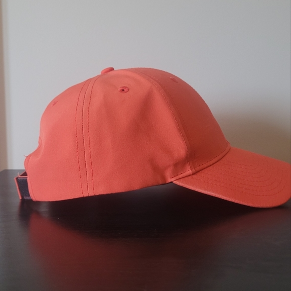 Aritzia TNA Anson baseball cap - Picture 5 of 9